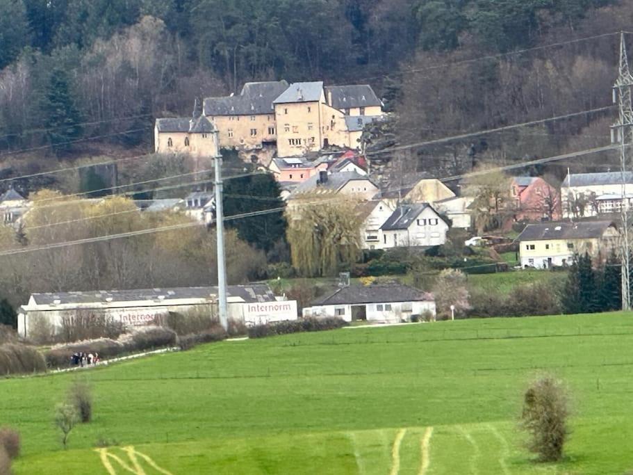 Gite Des Hurlevents Bourglinster Extérieur photo